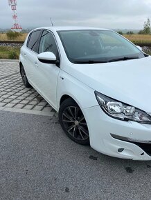 Predám Peugeot 308 2.0 HDi Allure - 4