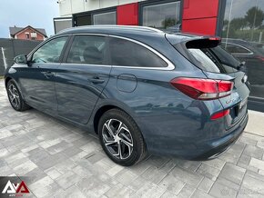 Hyundai i30 CW 1.6 CRDi Family, v Záruke, Pôvodný lak, SR - 4