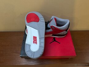 Jordan 3 Retro SE 43 - 4