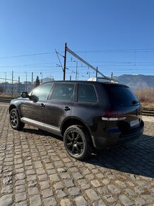 Volkwagen Touareg 3.0 TDi 165 kw - 4