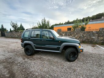 Jeep Cherokee 4x4 - 4