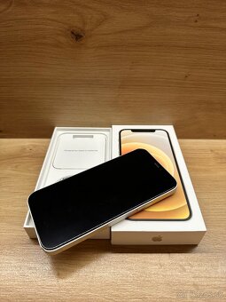 iPhone 12 64GB White - 4