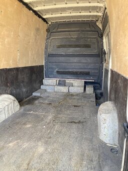 Volkswagen Crafter 2,5 - 4