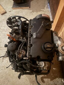 Motor 1.9 tdi 96kw - 4