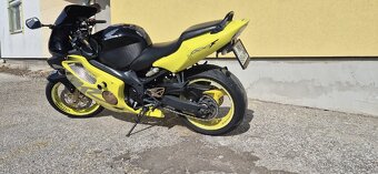 Honda CBR 600 F - 4