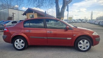 RENAULT MEGANE 1.6 16V.SEDAN - 4