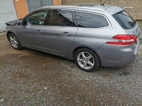 Peugeot 308 Break 1.2 96kw AT6 2016 146tkm - 4