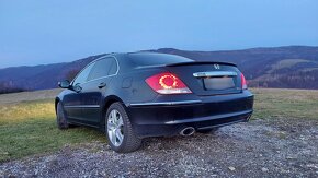 Predám Honda Legend 3.5i vtec, V6, sh-awd, r.v. 2006 - 4