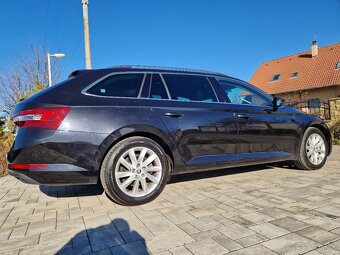 Škoda superb kombi 2.0 tdi dsg - 4