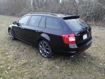 Škoda Octavia Combi 2.0 TSI RS - 4