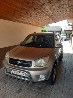 TOYOTA Rav 4 automat, benzín 4x4 - 4