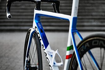 Colnago V3-Rs Disc, Campagnolo SuperRecord EPS 2x12,Bora One - 4