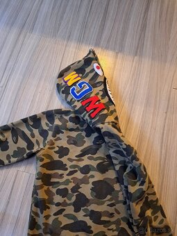 Predam Bape Shark 1st camo green mierne používaná - 4