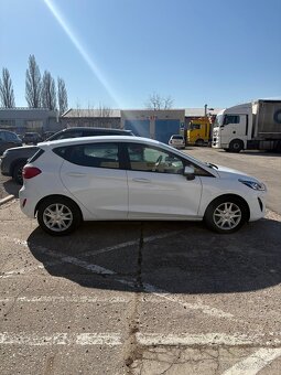 Predám Ford Fiesta 1.1, benzin, 52kW, 2017 r.v., 79000km - 4