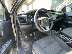 TOYOTA HILUX - NA PREDAJ (aj NA SPLATKY) - 4