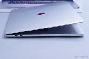 ZÁRUKA/Macbook Pro16 TB CTO/I9 2.4GHZ/32GB RAM/512GB SSD - 4