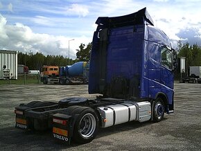 VOLVO FH 13 460 GLOBETROTTER L.D. IPARKCOOL 2015 - 4