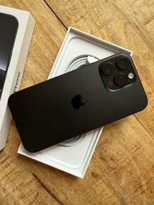 Apple iPhone 16 Pro Max 256GB Black, Záruka istore 10/2026 - 4