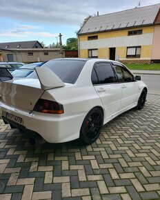 Mitsubishi Lancer Evo 8 - 4