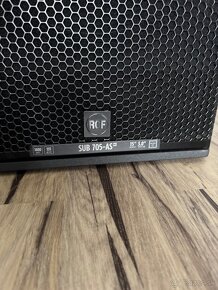 Aktivny subwoofer RCF - 4