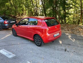 Fiat Grande Punto 1.9JTD - 4