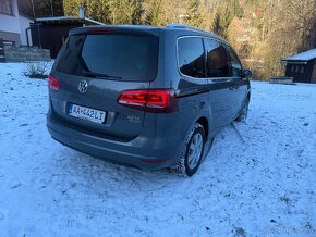 Volkswagen Sharan 2.0 TDI 4x4 DSG Highline 7miest 2016 - 4