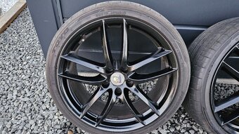 235/35 R19 5x112 Seat Cupra - 4