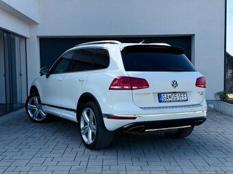 Volkswagen Touareg 3,0 V6 TDI 193kW 4M R-line - 4