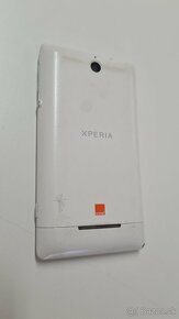 Sony xperia E - 4