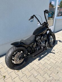 HARLEY DAVIDSON STREETBOB 114 - 4