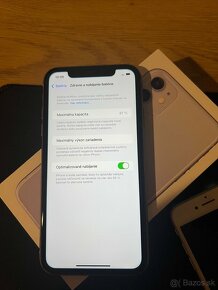 iPhone 11 64gb fialový. - 4