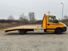 IVECO DAILY 3.0 130KW ODŤAHOVÝ ŠPECIÁL ŤAŽNÉ WEBASTO NAVIJÁK - 4