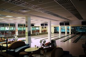 Na predaj Bowlingové centrum, s pozemkom 9668 m2, Piešťany - 4