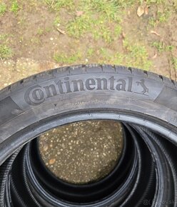 Continental Wintercontact 255/45 R20 - 4