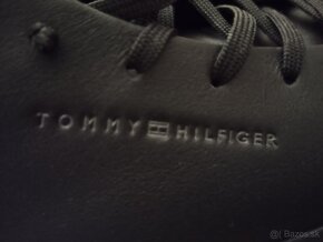 Predám topánky Tommy Hilfiger - 4