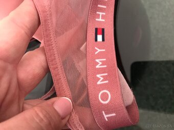 TOMMY HILFIGER originál podpsenka 75C - 4