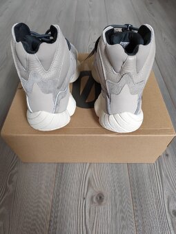 Yeezy 500 High Mist Stone, veľkosť 44, zľava 38% - 4