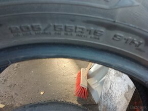 2x zimné pneumatiky 205/55r 16 - 4