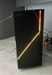 i7-10700, RX 580 8GB, 32GB RAM, 1TB SSD - 4