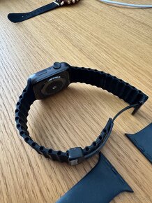 Apple watch 5 - 44 mm space gray - 4