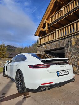 Porsche panamera 4S - 4