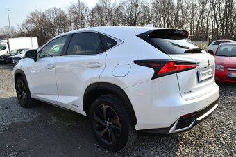 Lexus NX Serie 300h AWD , Sport Line r.v: 05/2019 - 4