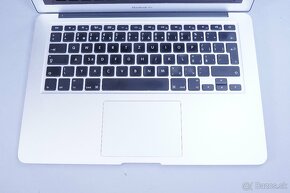 ZÁRUKA/Macbook Air 13.3"/I5 1.6HZ/8GB RAM/256GB SSD - 4