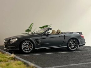 1:18 Mercedes-Benz SL65 AMG (R231) - MAISTO - 4