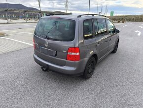 Predám Volkswagen Touran 1.9tdi - 4