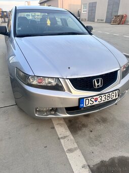 Honda Accord 2.0 - 4