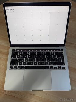 MacBook Pro M1 2020 13-palcový 8GB 256GB SSD - 4