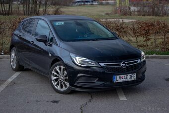 Opel Astra 2017 benzín - 4