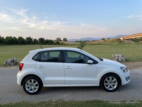 Volkswagen Polo 1.4 Benzin ComfortLine = r.v 2011 Top Stav = - 4