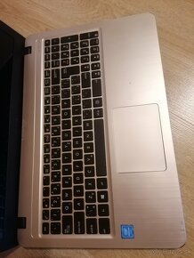 15.6" notebook Asus R540S (X540S),windows 11 - predám. - 4
